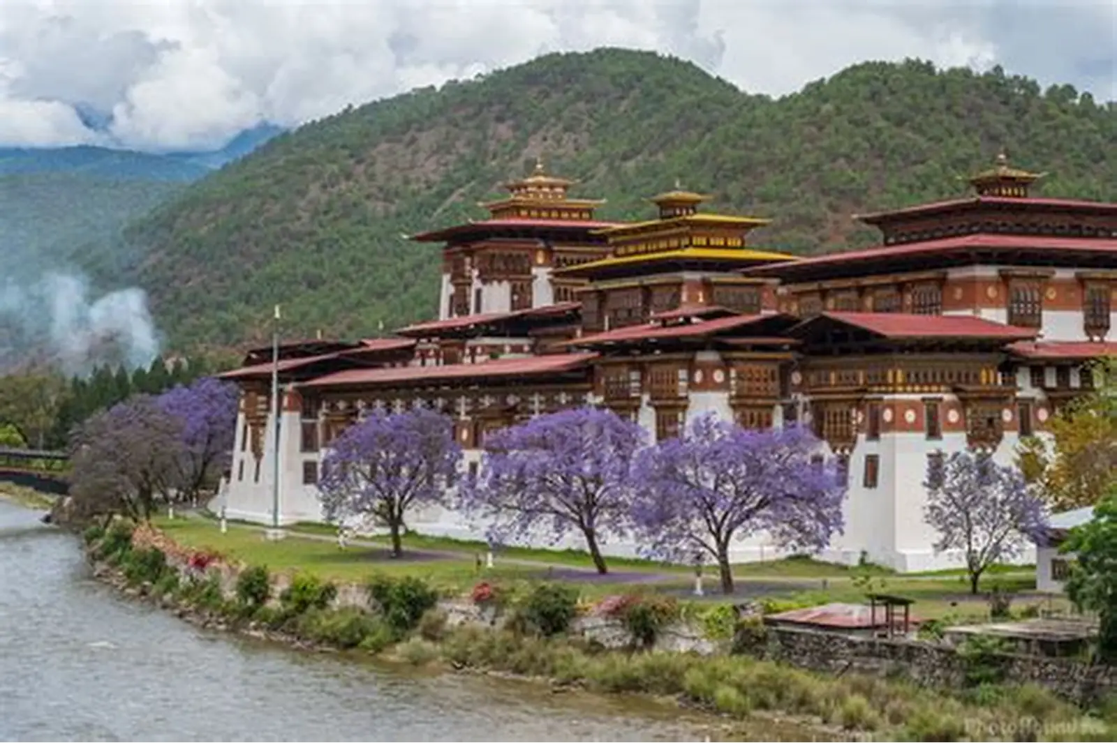 Bhutan destination photo 2