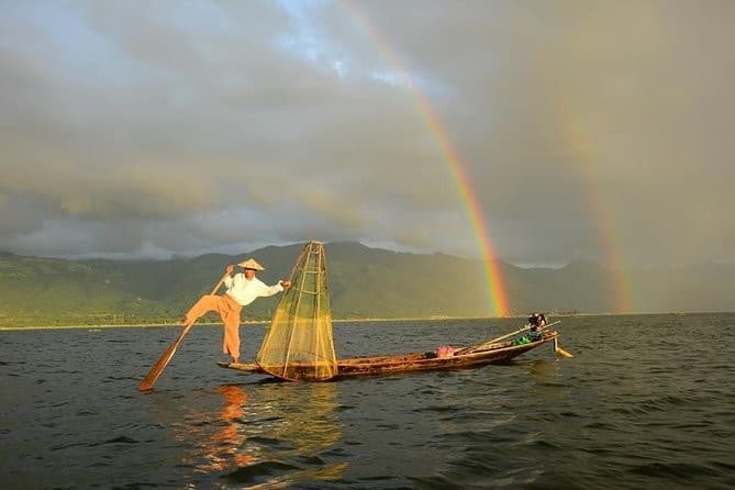 Myanmar destination photo 3