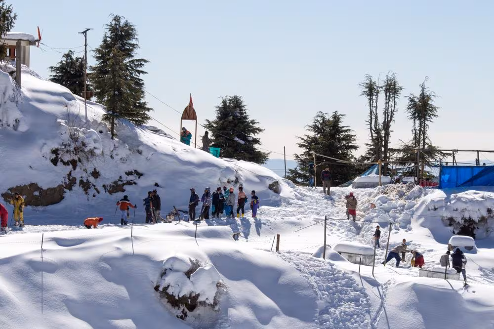 Himachal Pradesh Tour Package scenic backdrop