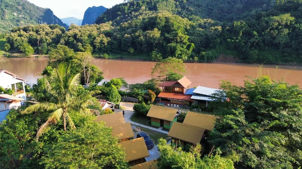 Laos Tour Package visual 1