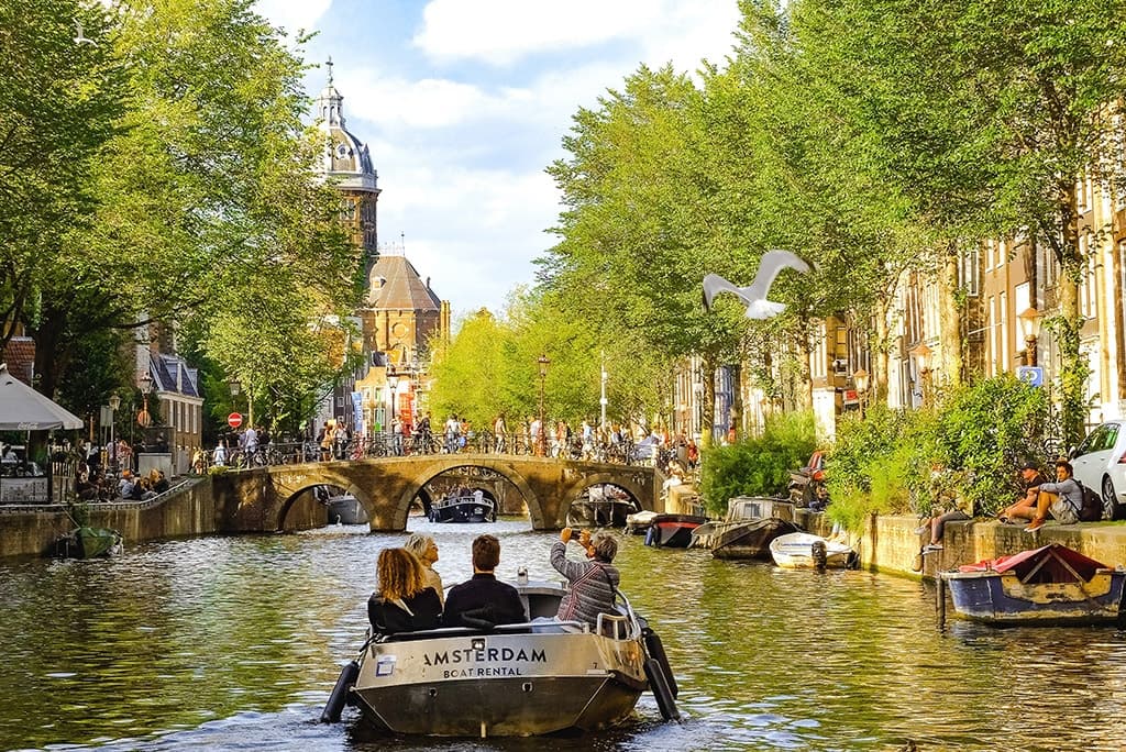 Europe Tour Package visual 3