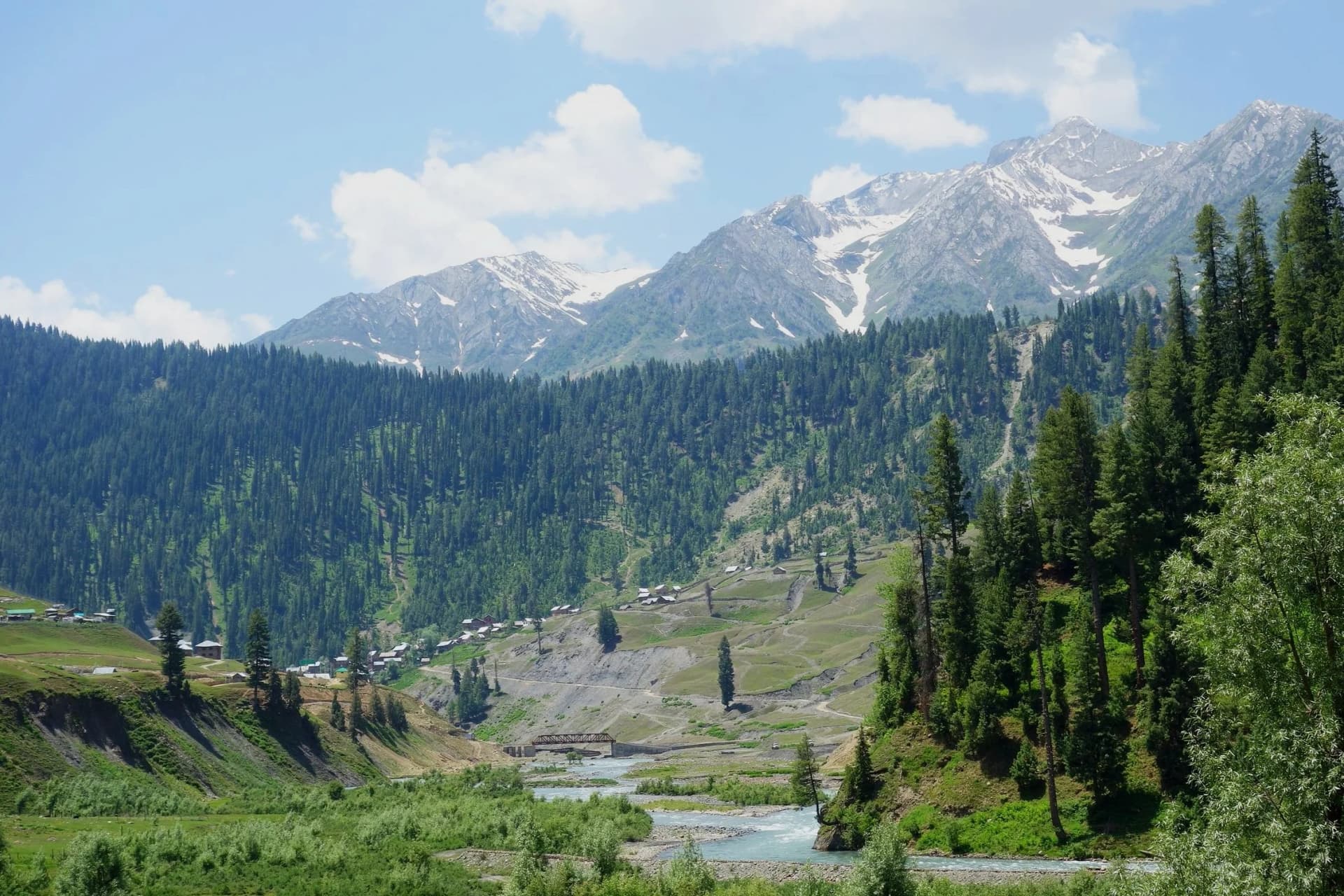 Offbeat Kashmir Tour visual 1