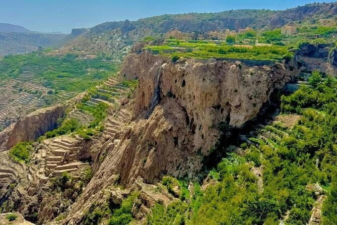 Oman Tour Package scenic backdrop