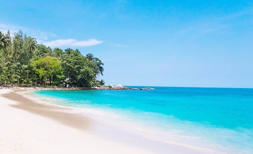 Sri Lanka Tour Package scenic backdrop